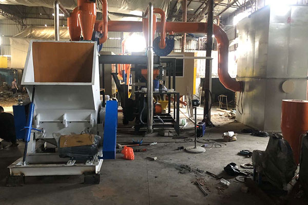 800 kg / h एल्यूमीनियम प्लास्टिक प्लेट और दुबई में मेडिकल ब्लिस्टर रीसाइक्लिंग मशीन
